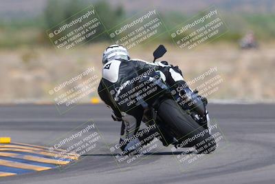 media/Oct-01-2023-SoCal Trackdays (Sun) [[4c570cc352]]/Turn 14 Backside (1120am)/